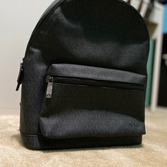 Michael Kors Backback - Picture 3 of 8